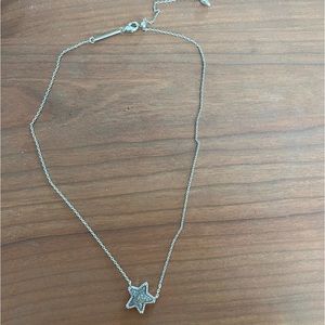 Kendra Scott necklace